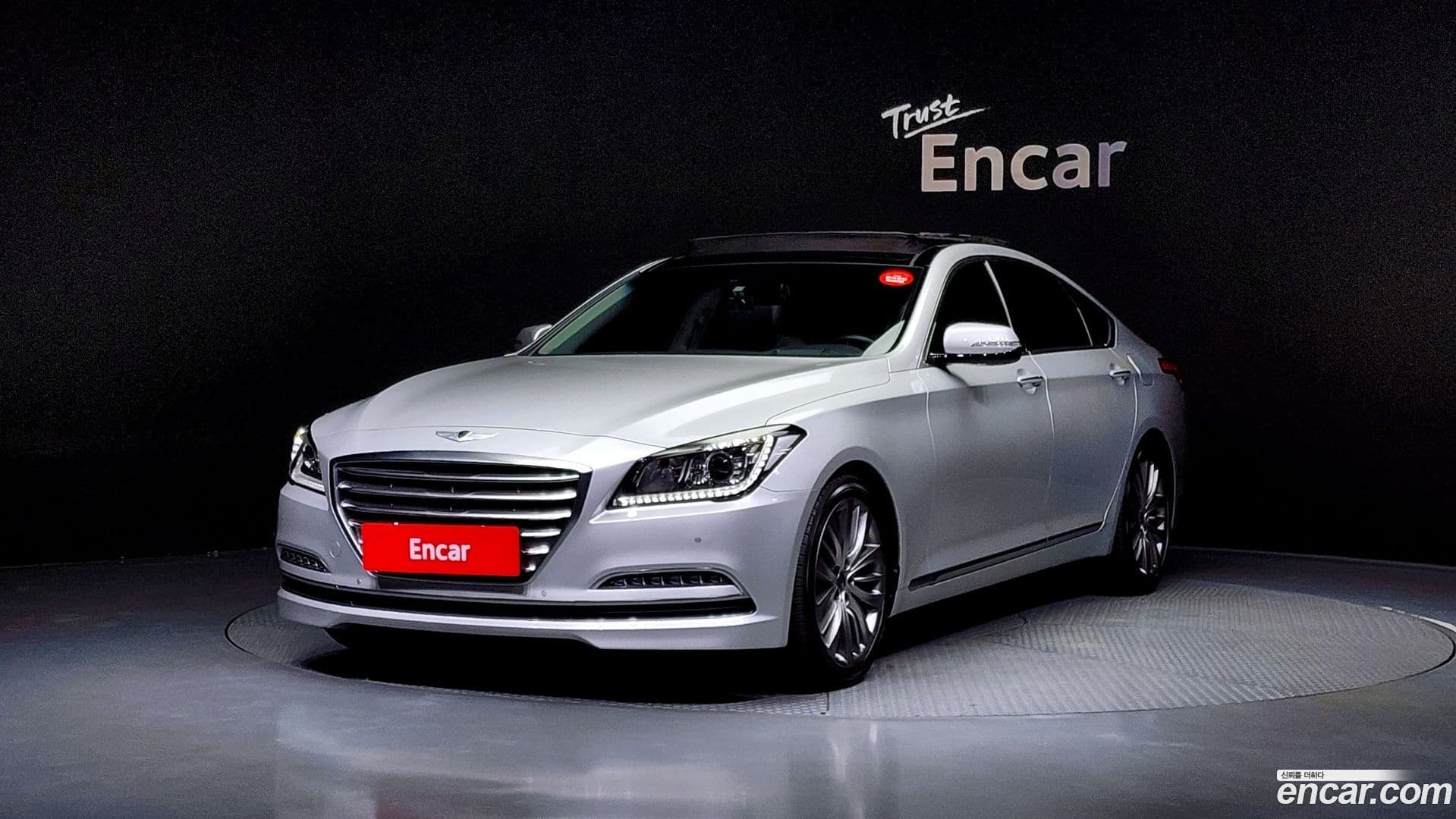 Main__Slider__Photo:Genesis Hyundai 2015.3-0