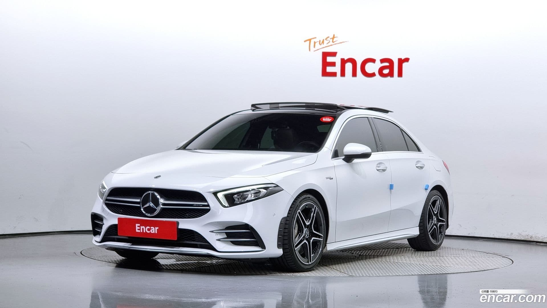 Main__Slider__Photo:A-Class Mercedes-Benz 2021.1-0