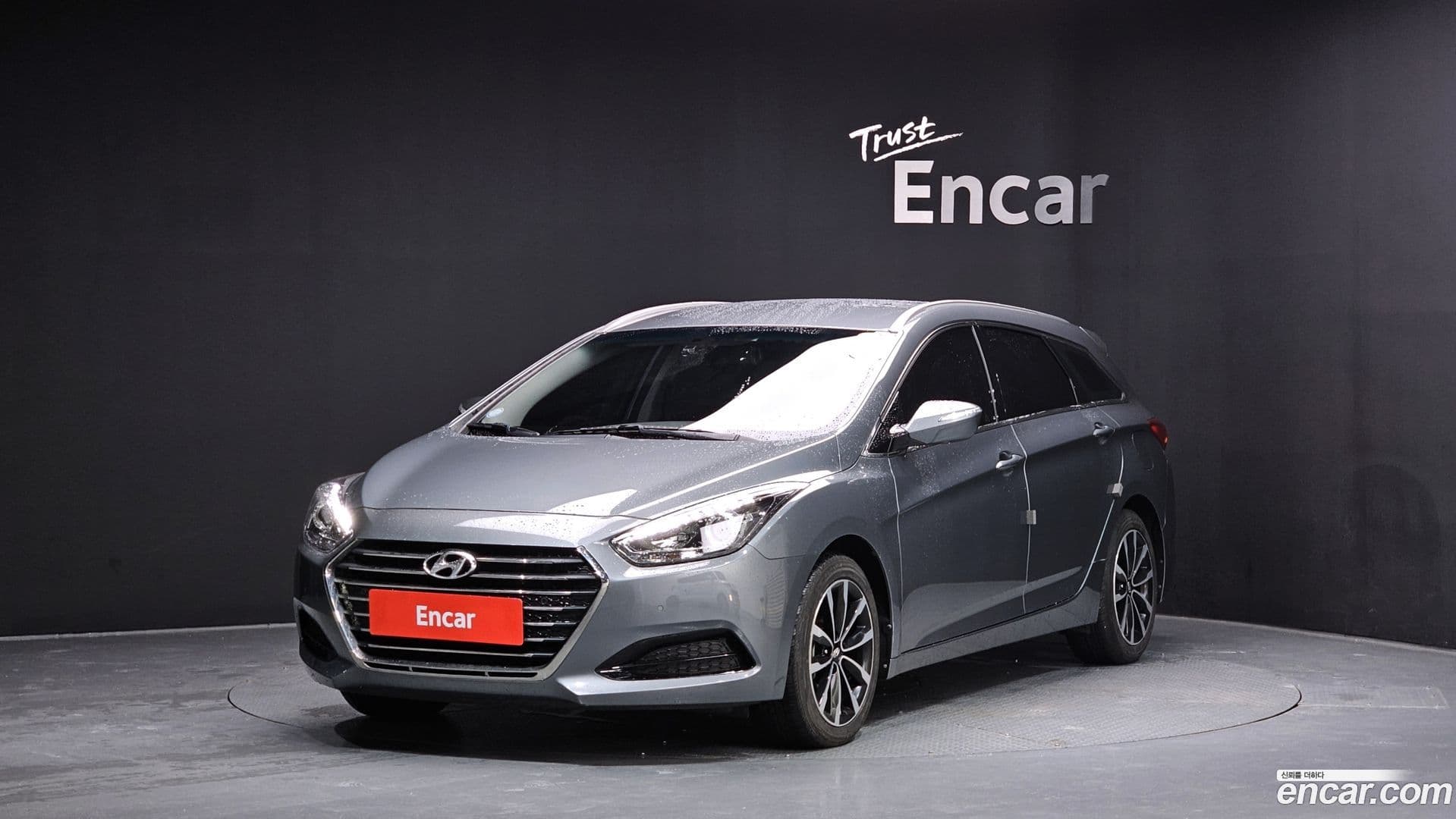 Main__Slider__Photo:i40 Hyundai 2017.11-0