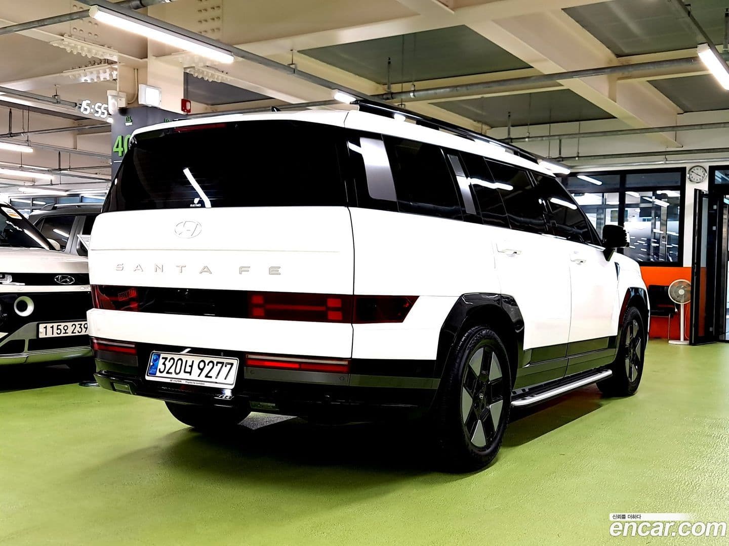 Main__Slider__Photo:Santafe Hyundai 2023.10-0