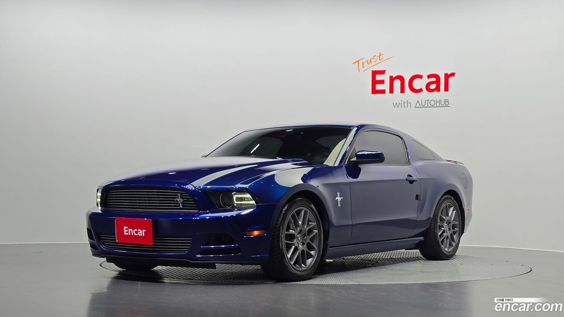 Main__Slider__Photo:Mustang Ford 2014.11-0