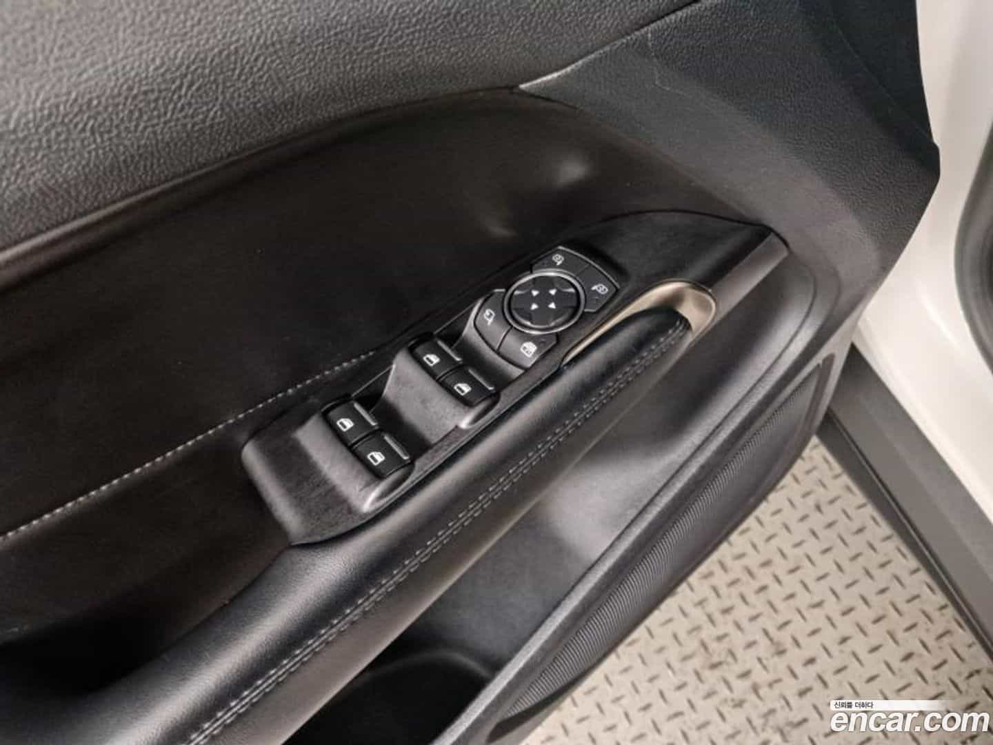 MKC Lincoln 2018.10-INNER-009