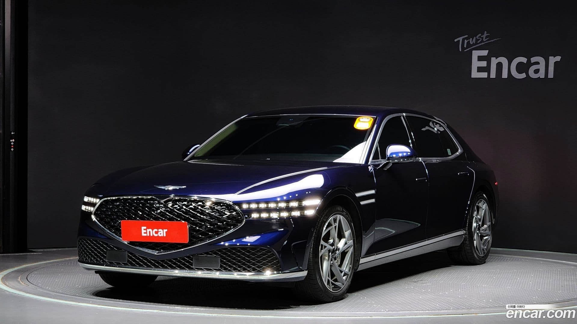 Main__Slider__Photo:G90 Genesis 2022.3-0
