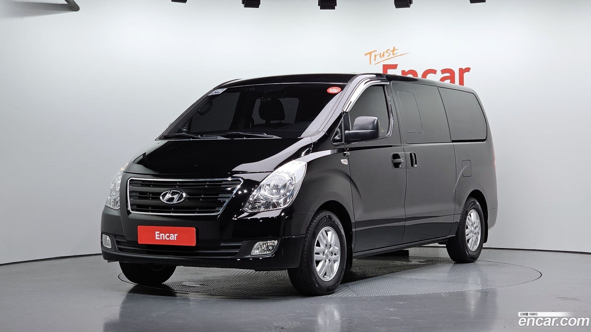 Main__Slider__Photo:Starex Hyundai 2016.4-0