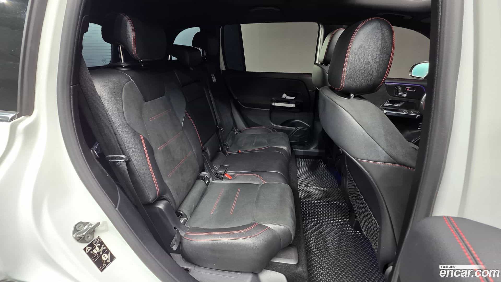 GLB-Class Mercedes-Benz 2020.9-OPTION-023