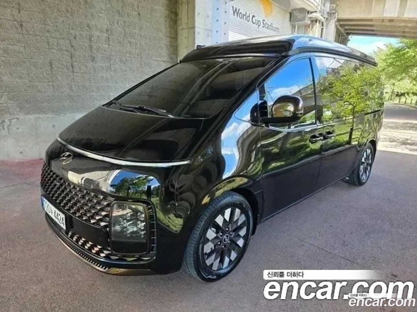 Main__Slider__Photo:Staria Hyundai 2023.5-0