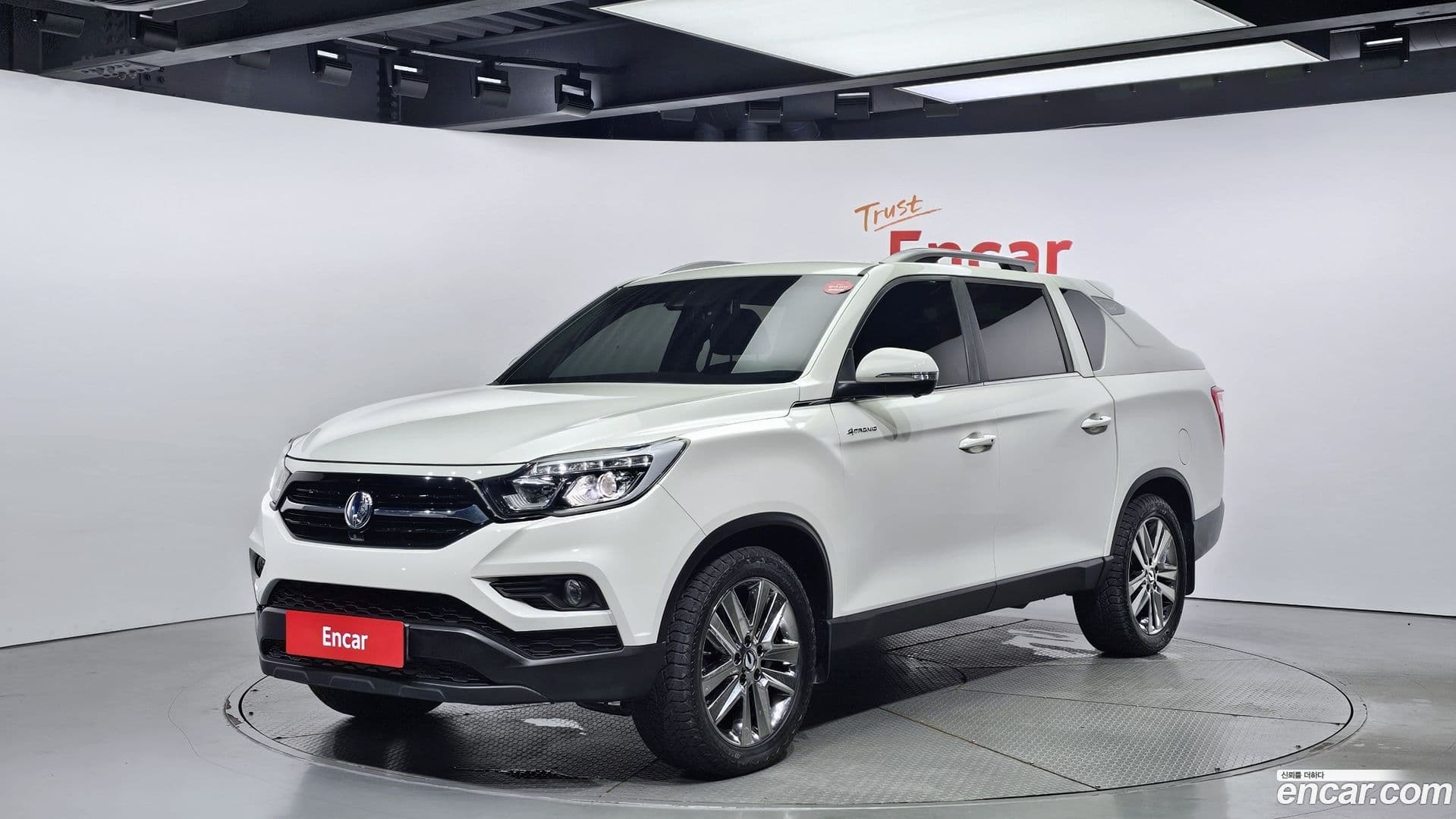 Main__Slider__Photo:Rexton KG Mobility 2019.3-0