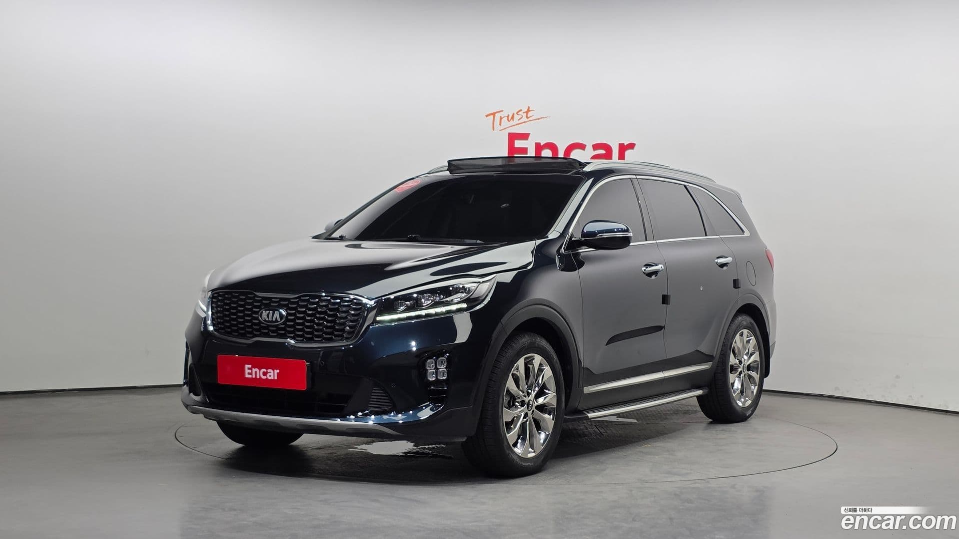 Main__Slider__Photo:Sorento Kia 2017.11-0