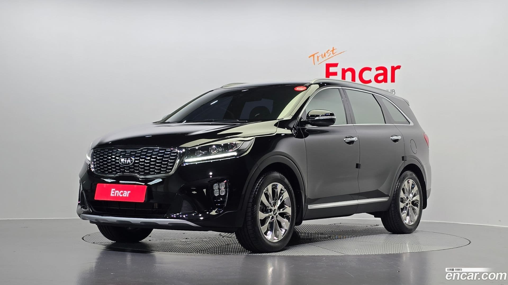 Main__Slider__Photo:Sorento Kia 2018.3-0