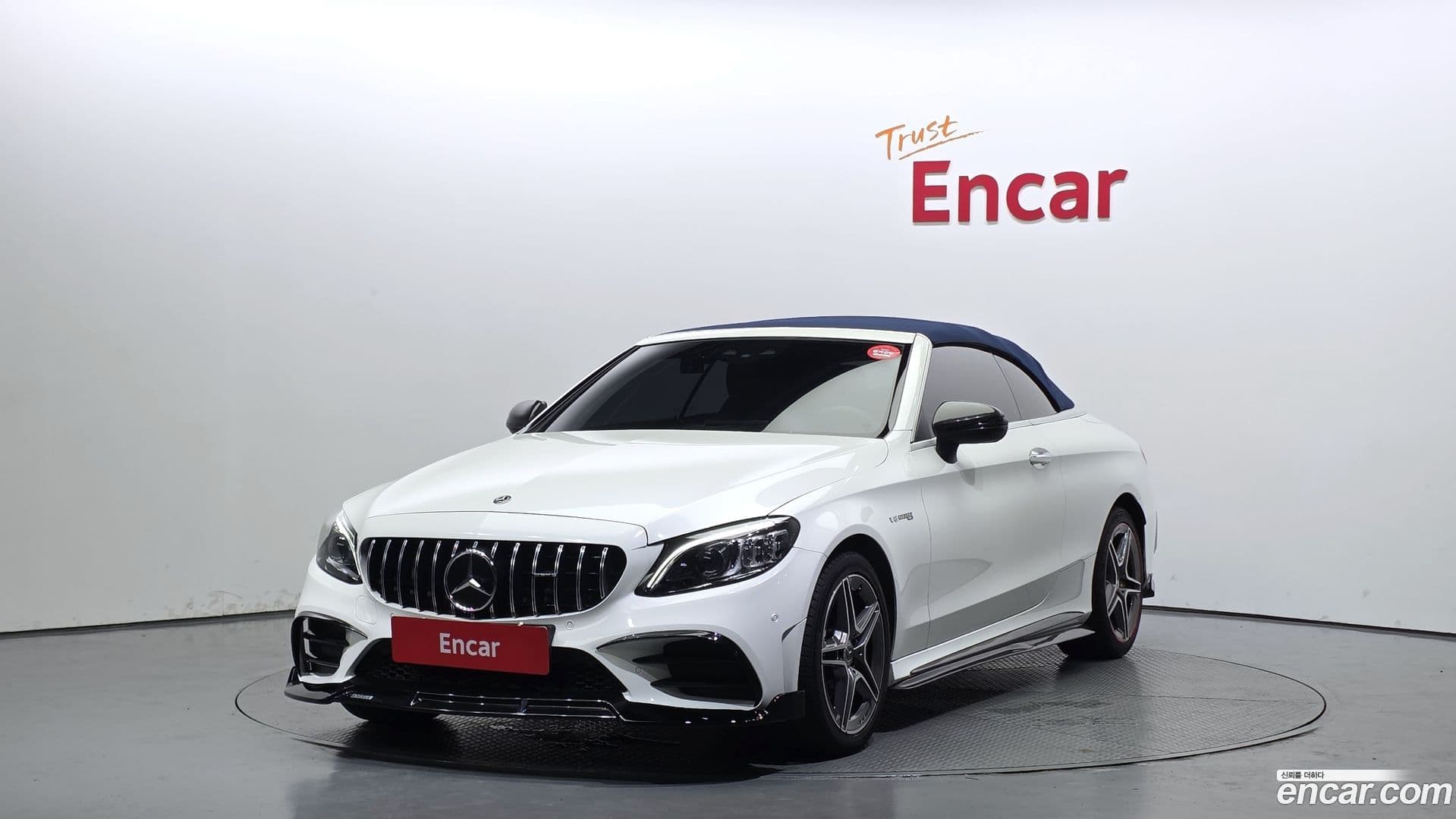Main__Slider__Photo:C-Class Mercedes-Benz 2020.10-0