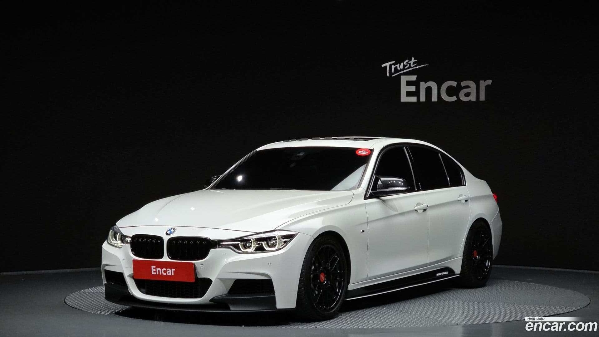 Main__Slider__Photo:3-Series BMW 2018.4-0