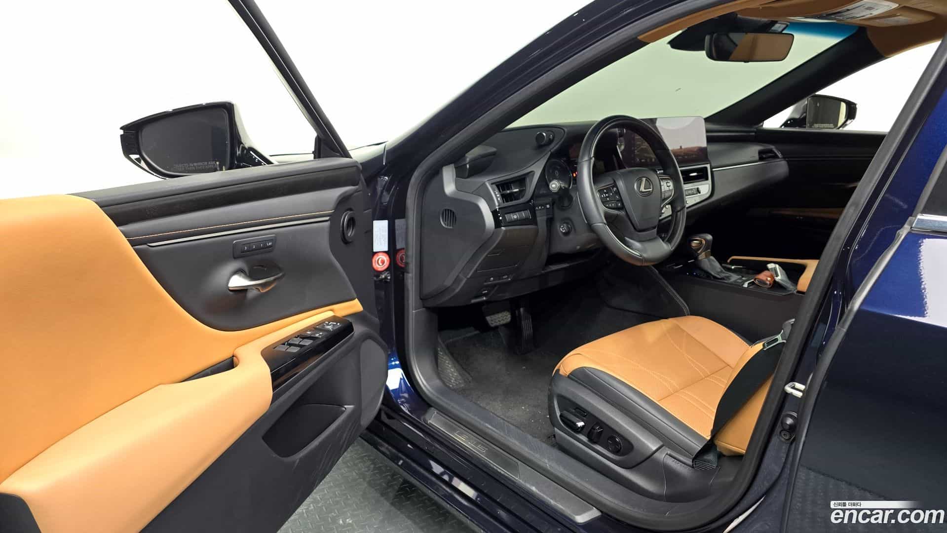ES Lexus 2023.3-OPTION-015