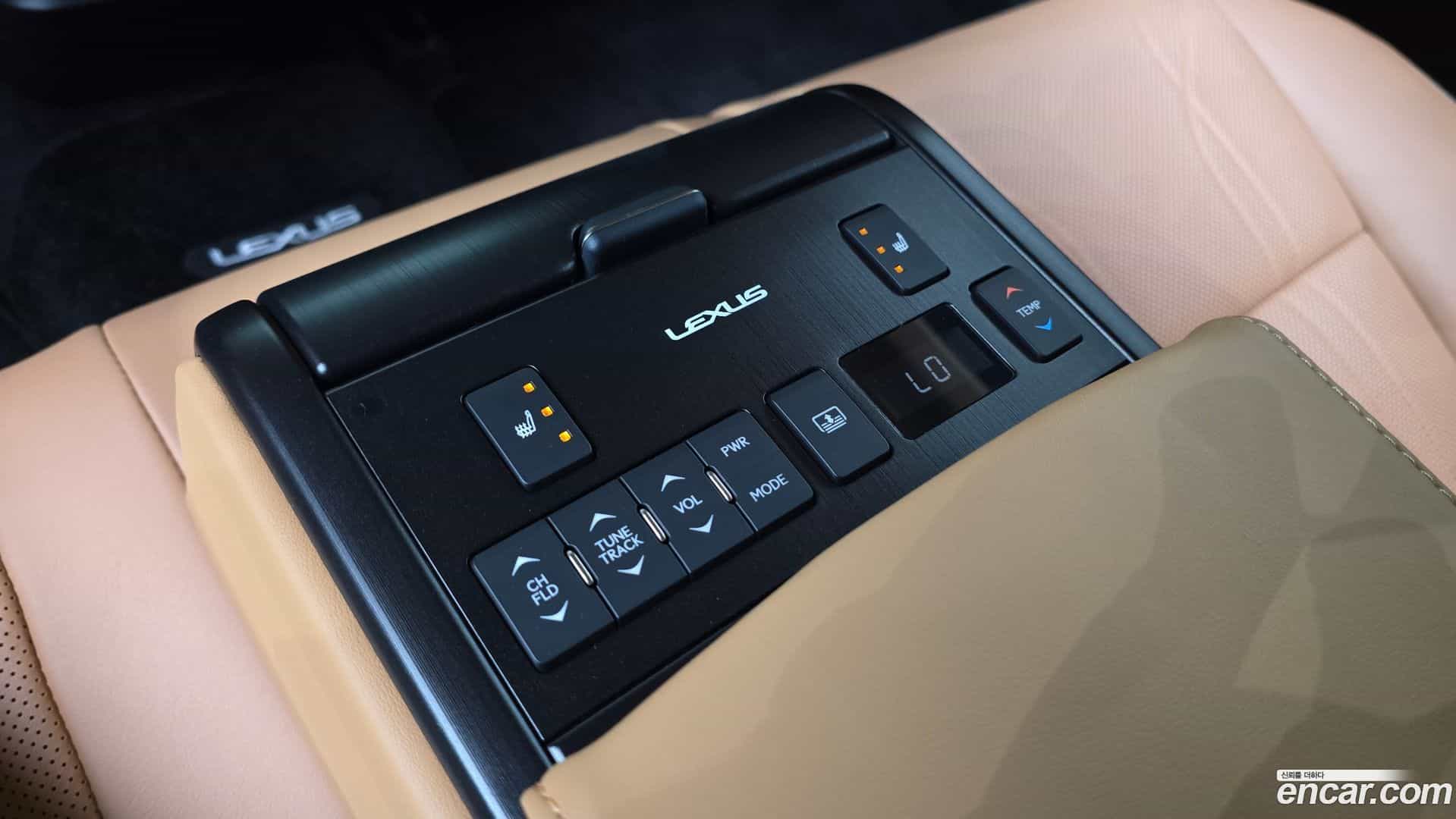ES Lexus 2023.3-OPTION-022