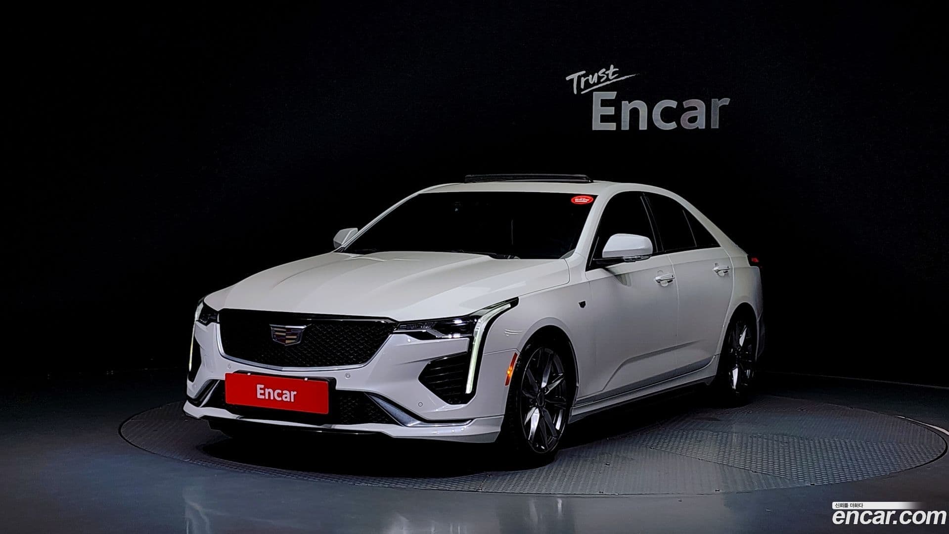 Main__Slider__Photo:CT4 Cadillac 2020.11-0
