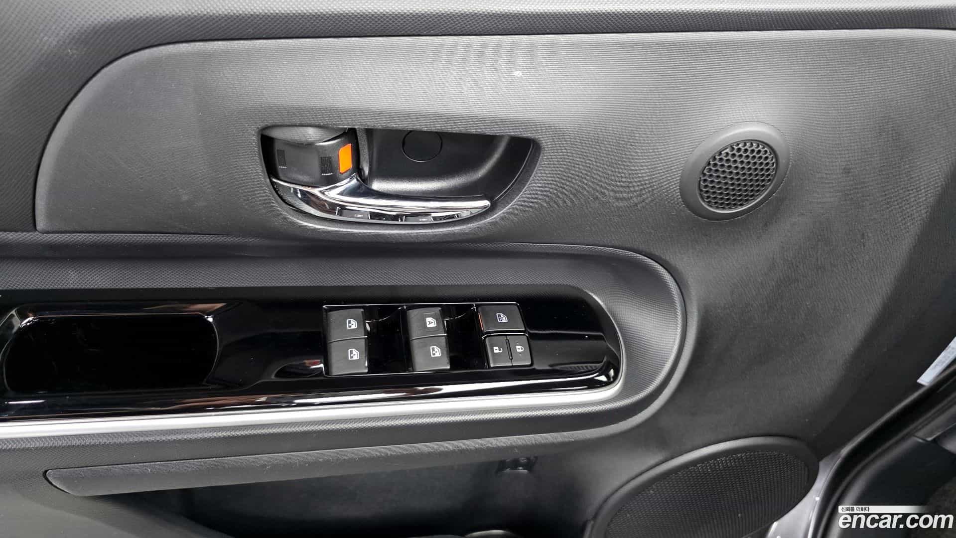 Prius Toyota 2018.3-OPTION-022