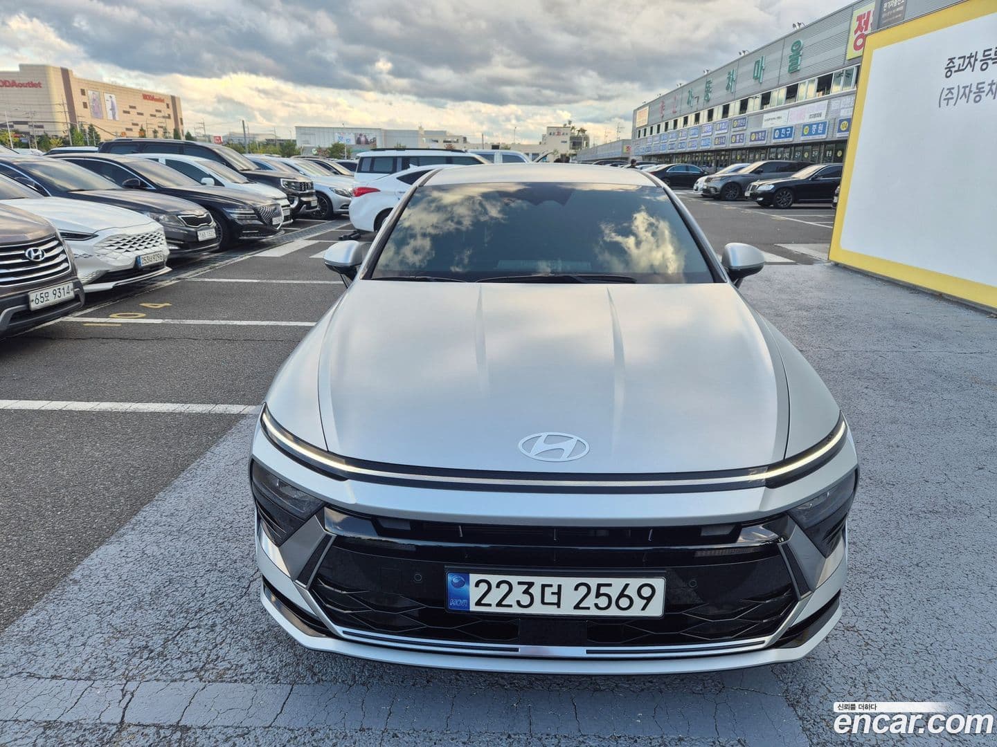 Main__Slider__Photo:Sonata Hyundai 2024.5-0