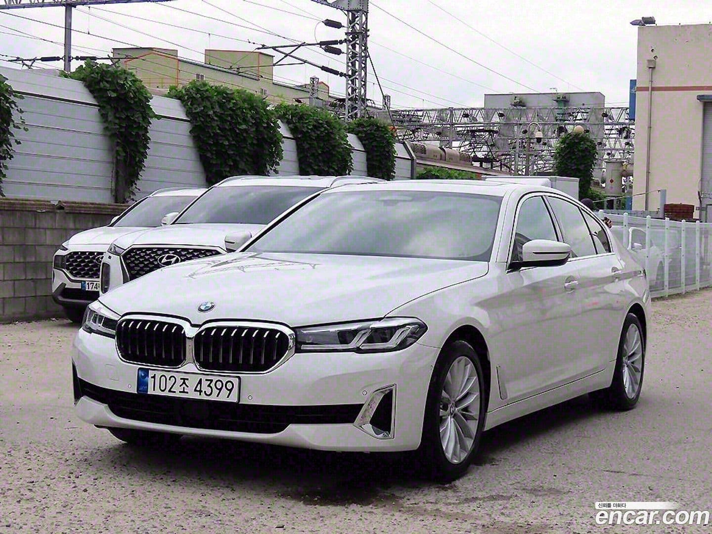 Main__Slider__Photo:5-Series BMW 2021.0-0