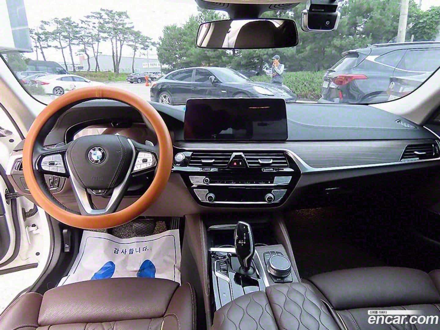 5-Series BMW 2021.0-INNER-007