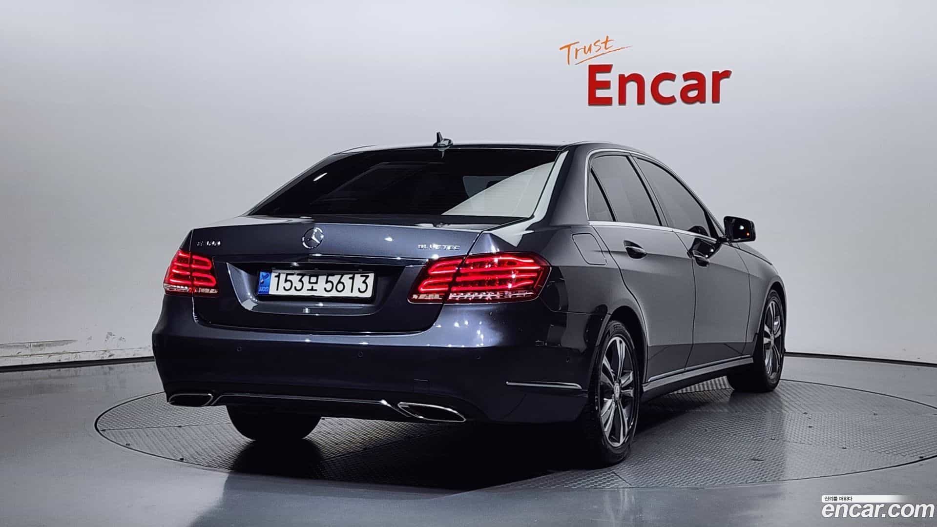 E-Class Mercedes-Benz 2015.1-OUTER-002