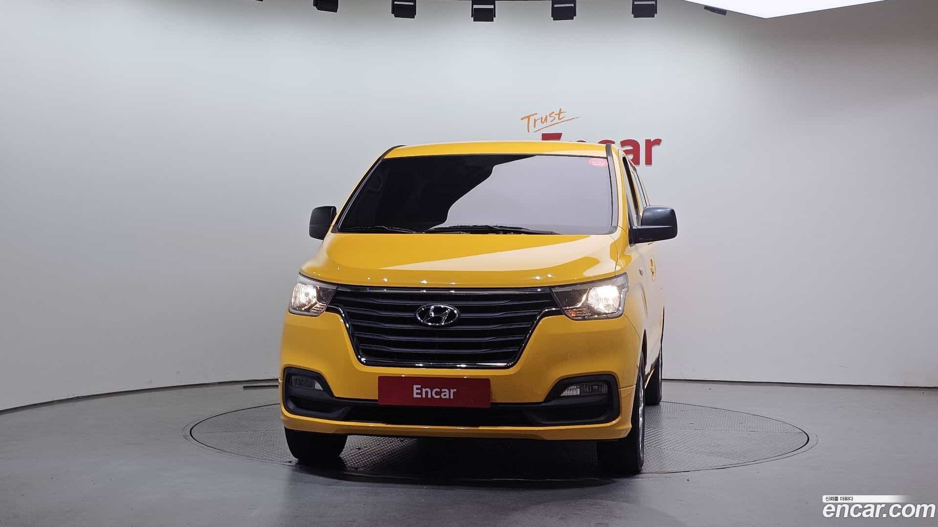 Starex Hyundai 2019.4-OUTER-003