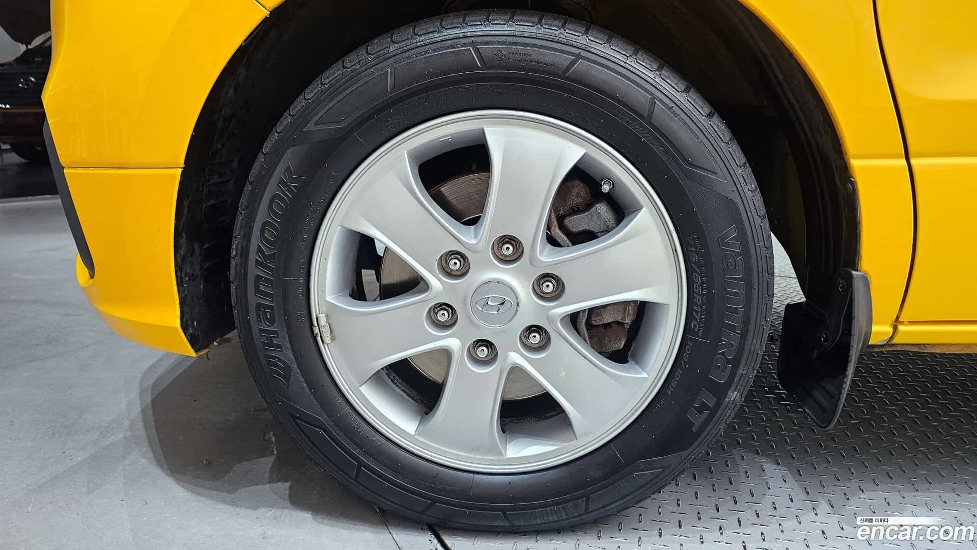 Starex Hyundai 2019.4-OUTER-005