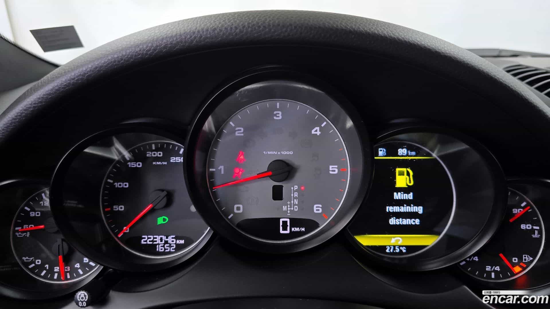 Cayenne Porsche 2013.9-INNER-008