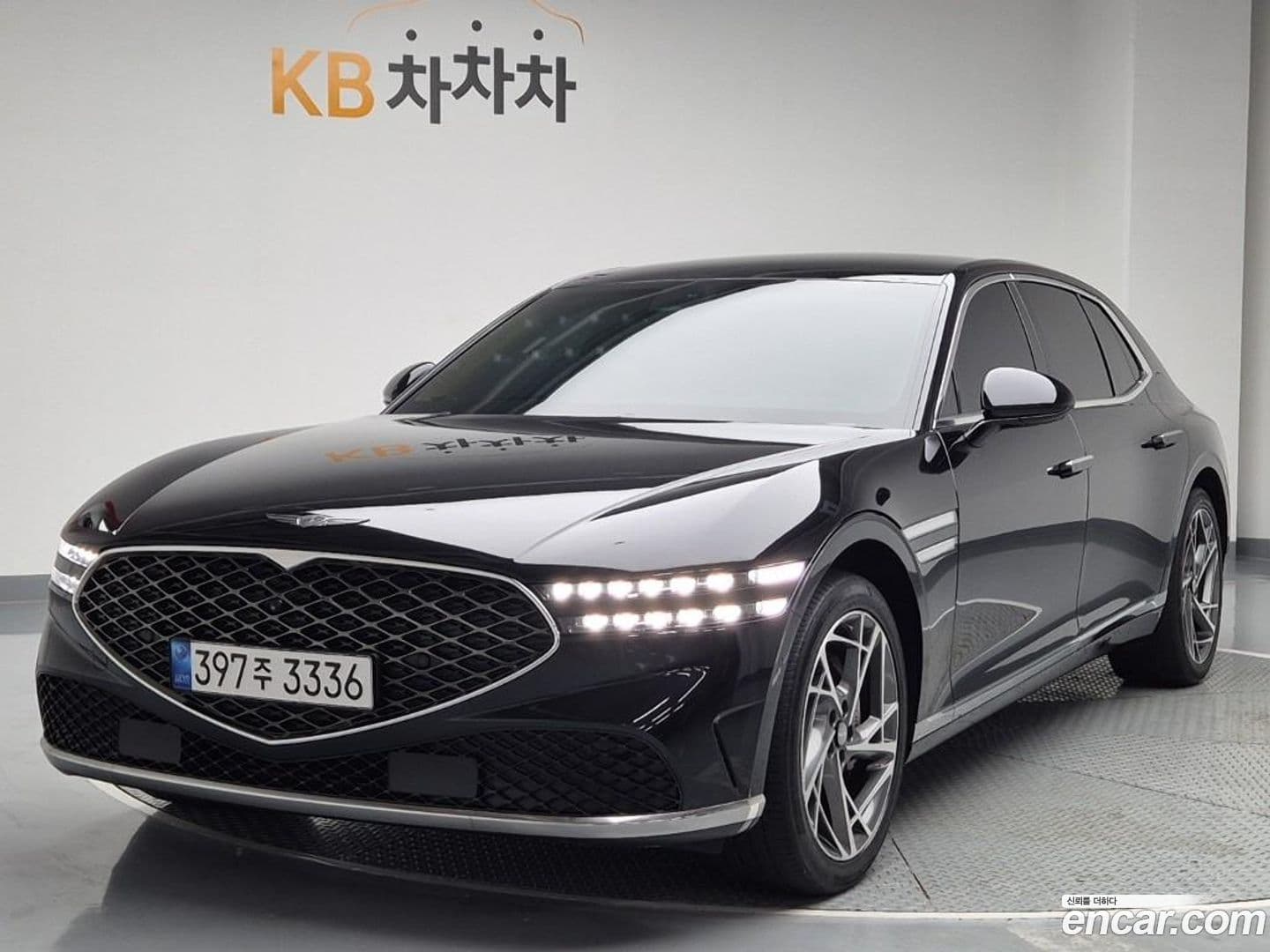 Main__Slider__Photo:G90 Genesis 2022.3-0