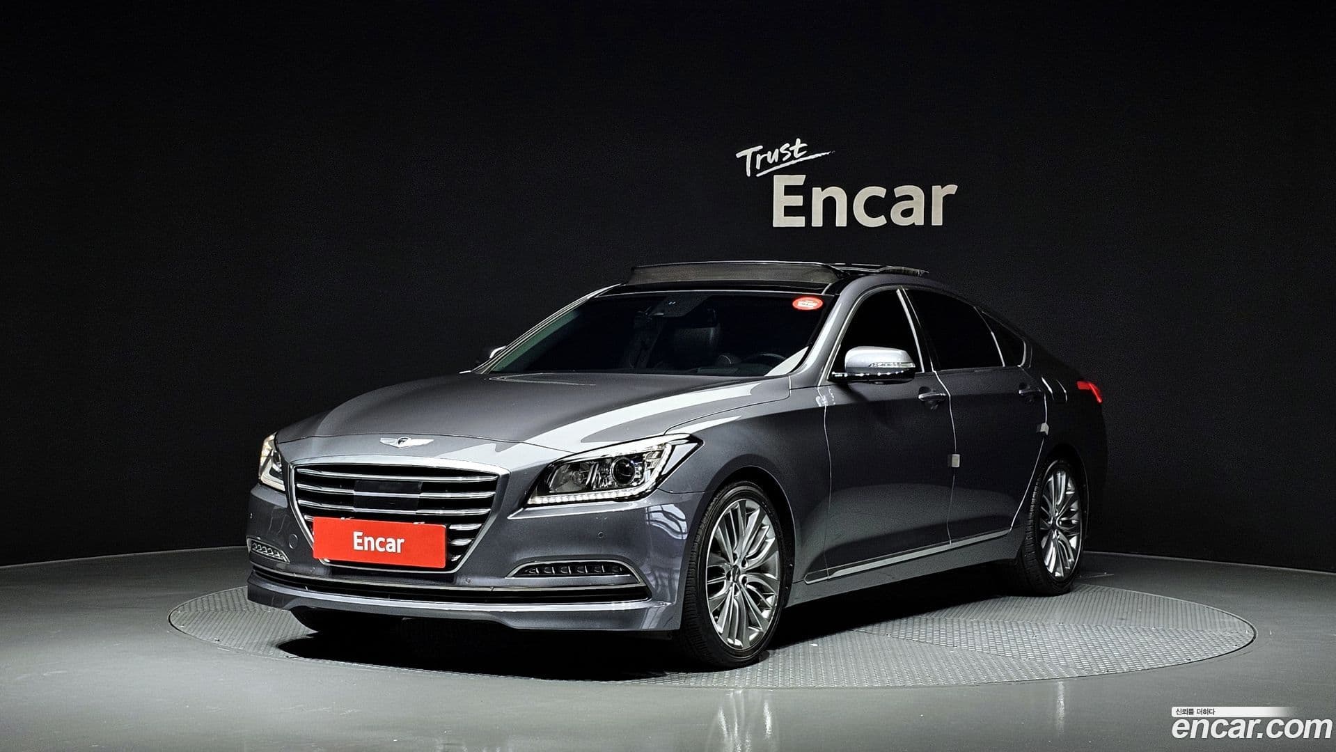 Main__Slider__Photo:Genesis Hyundai 2014.7-0