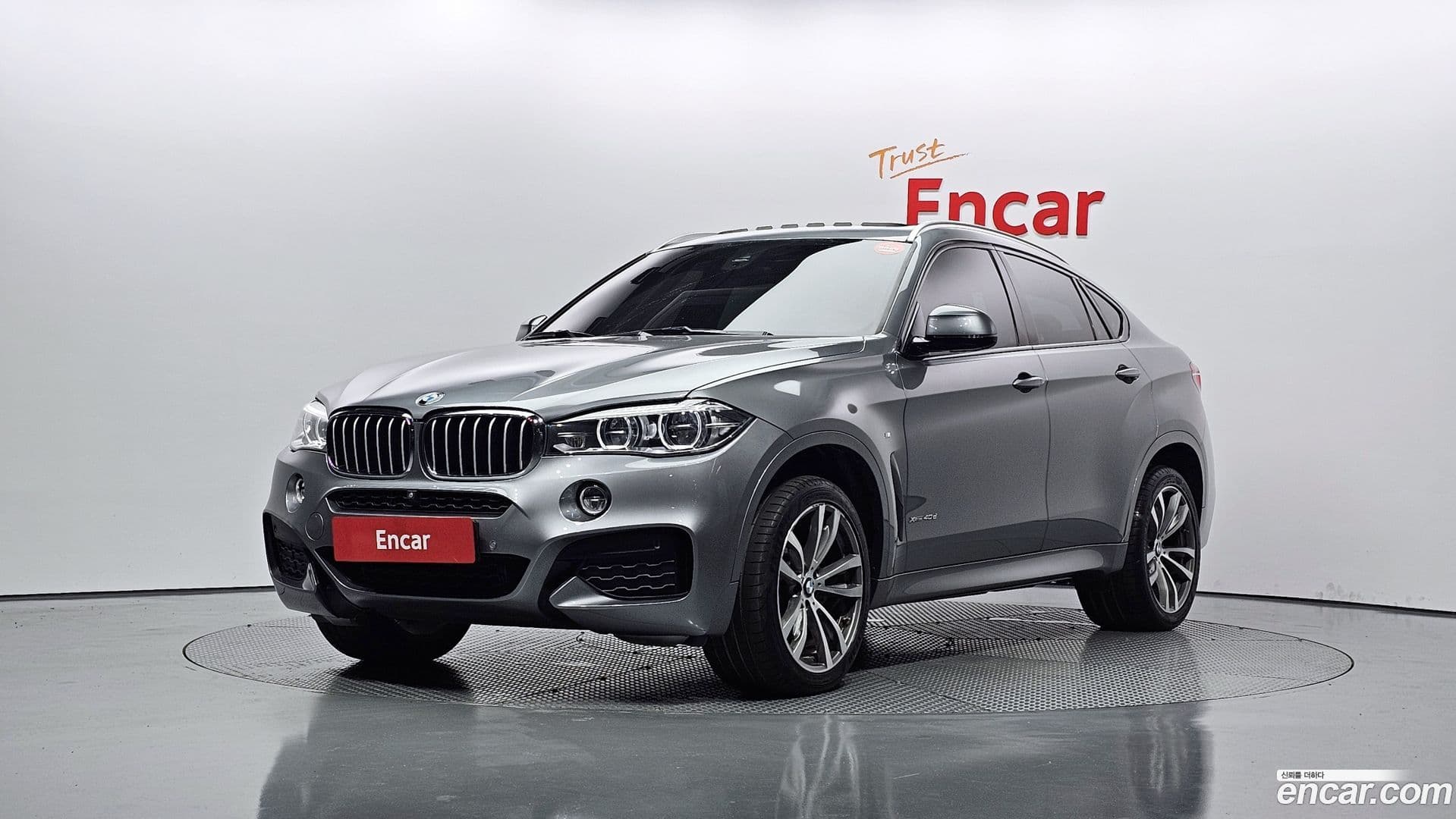 Main__Slider__Photo:X6 BMW 2018.0-0