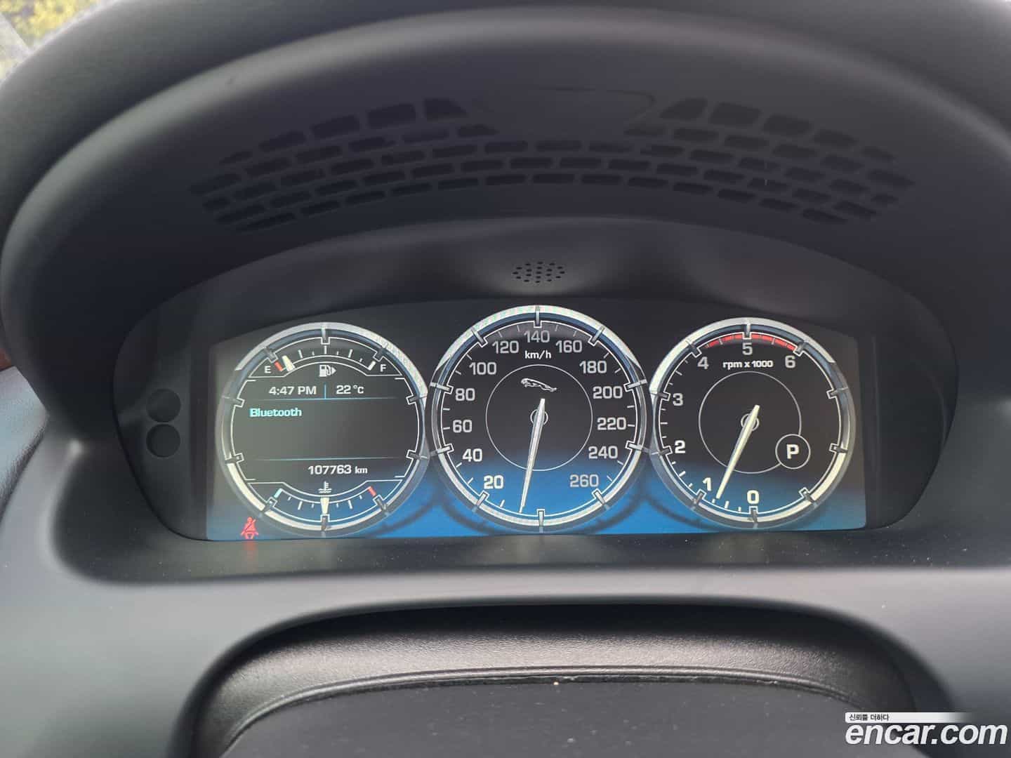 XJ Jaguar 2015.9-OPTION-015