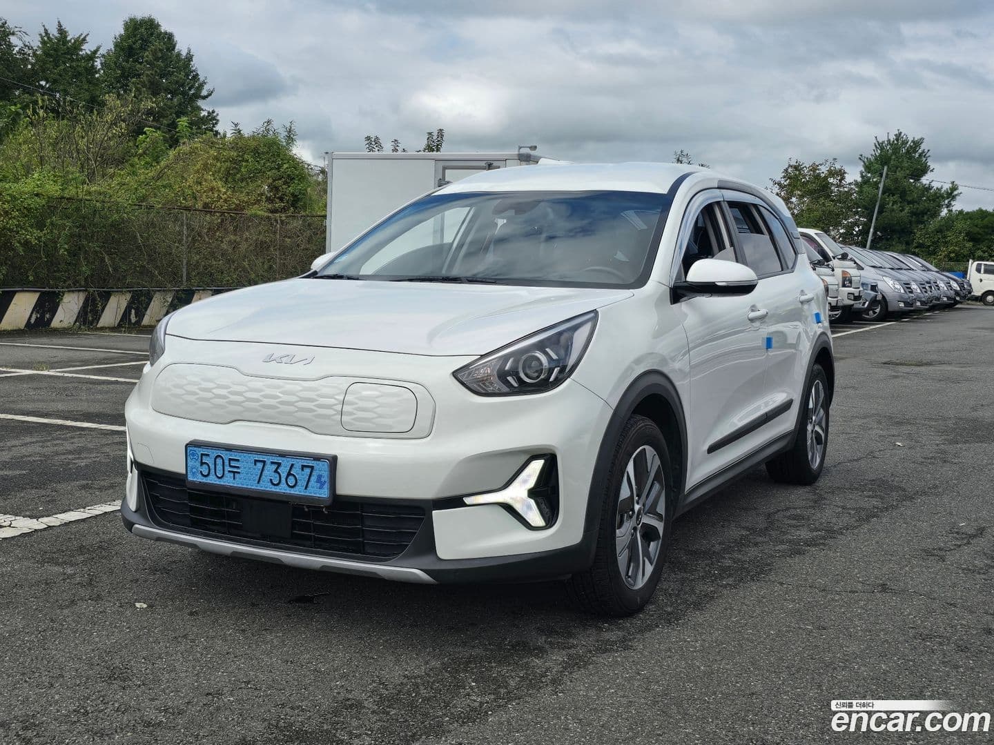 Main__Slider__Photo:Niro Kia 2022.8-0