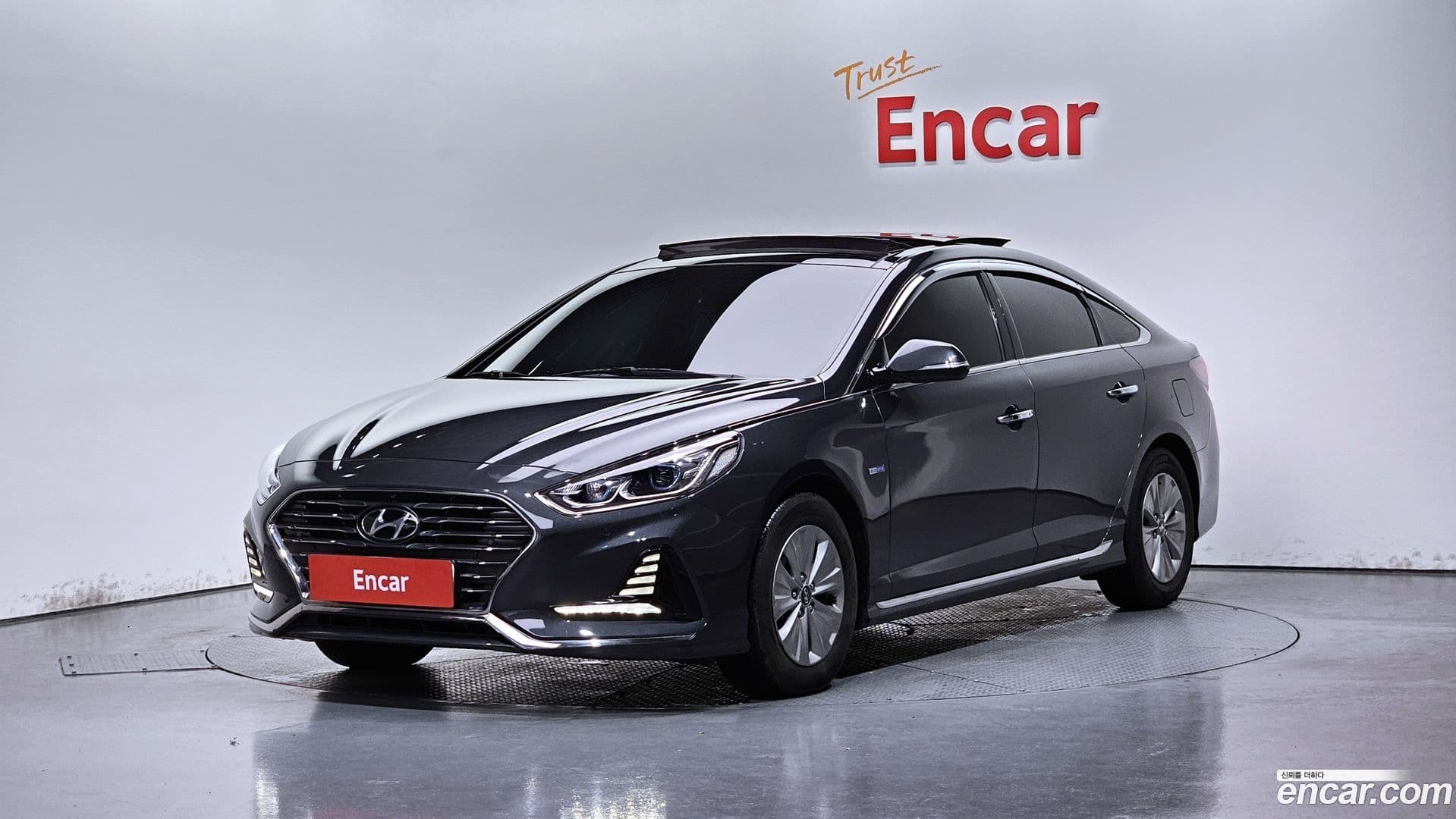 Main__Slider__Photo:Sonata Hyundai 2017.5-0