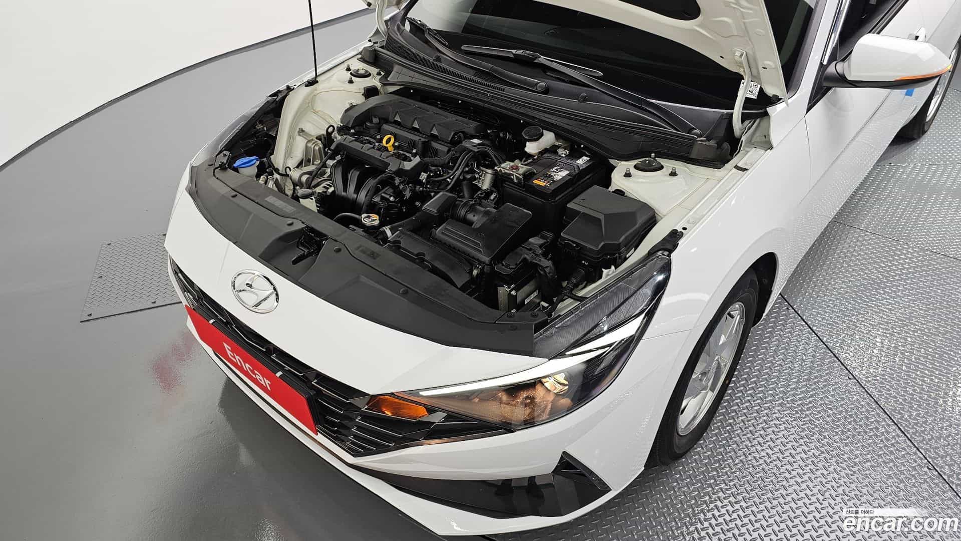 AVANTE Hyundai 2021.5-INNER-006