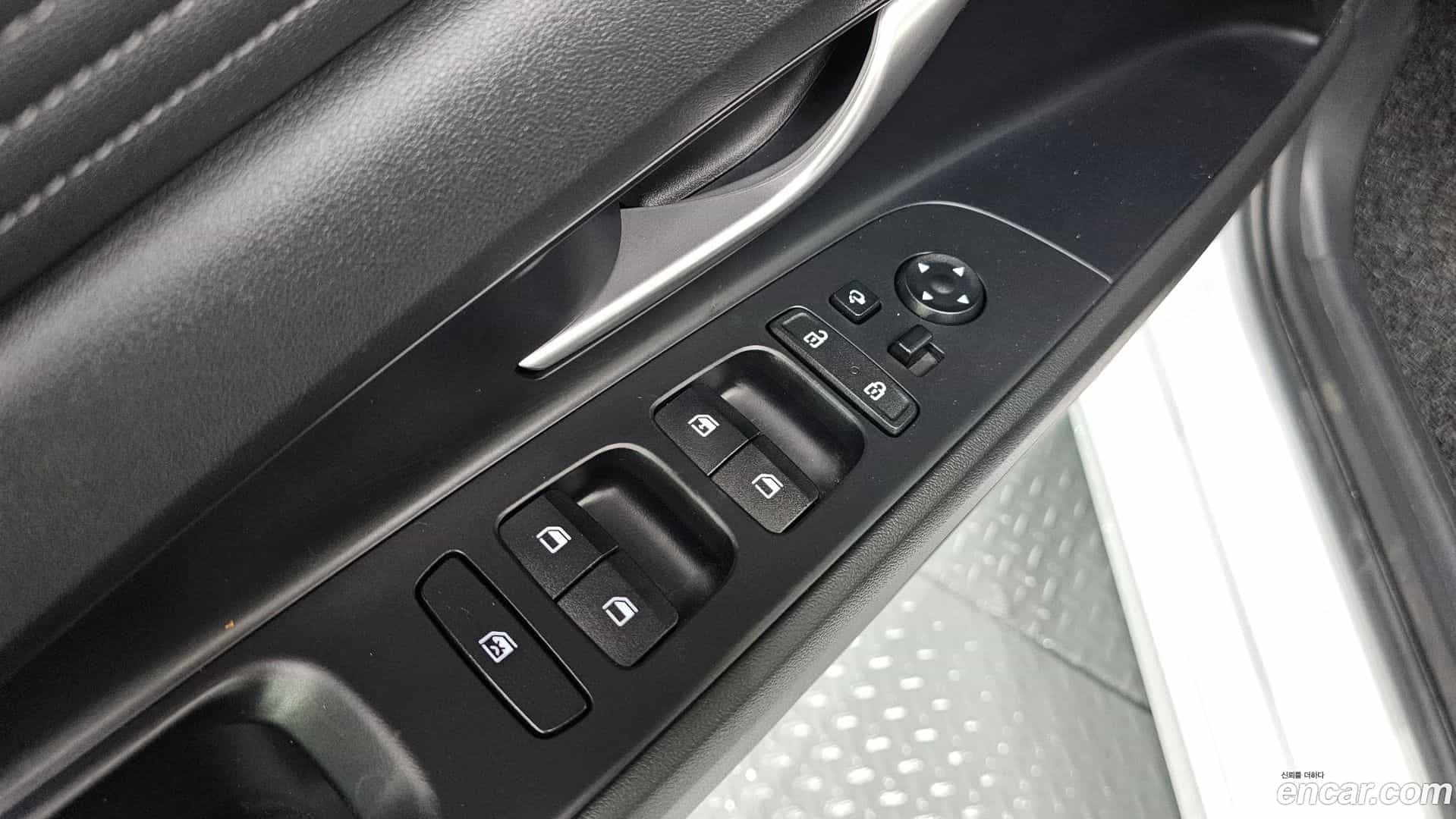 AVANTE Hyundai 2021.5-OPTION-018