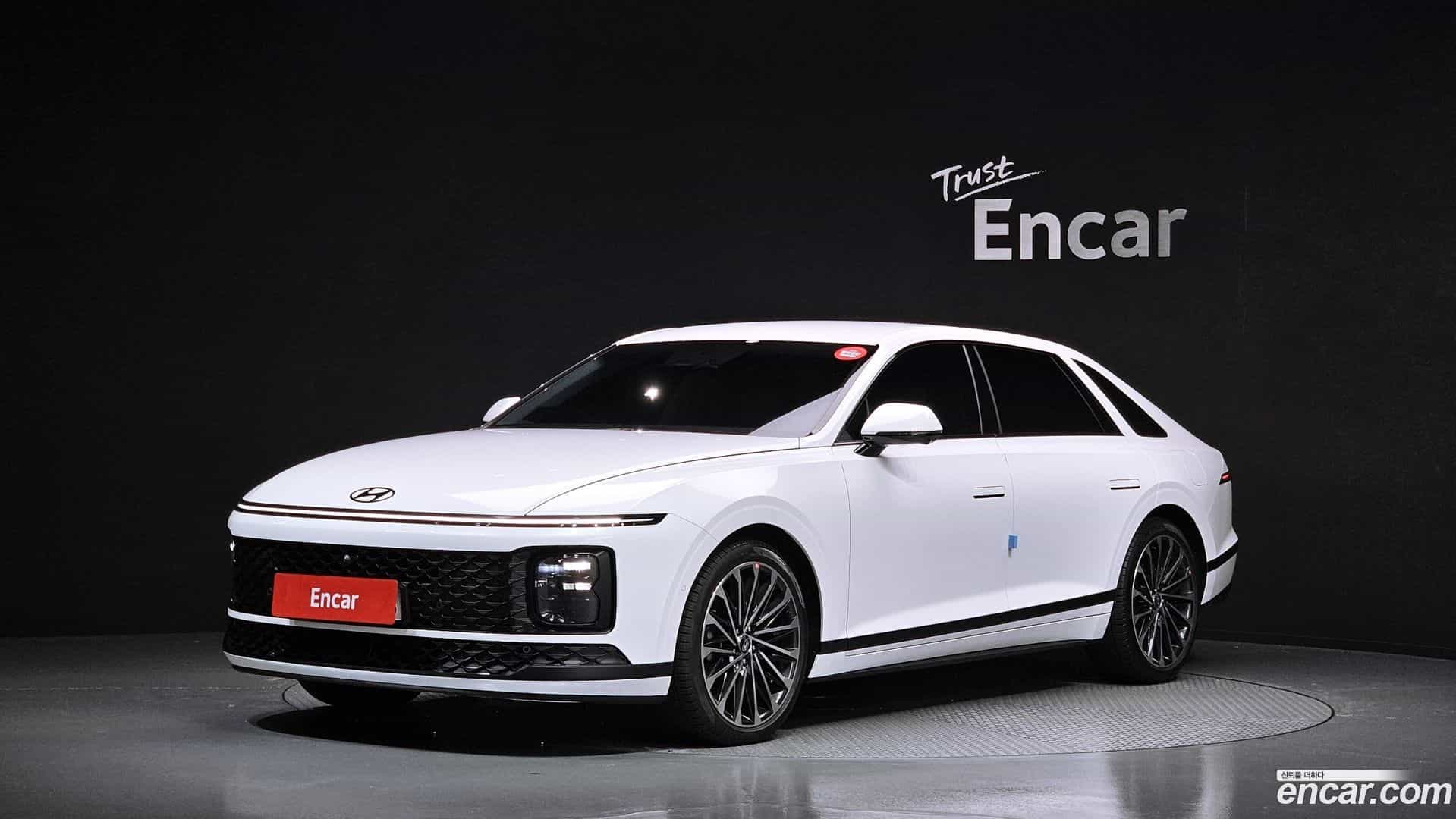 Grandeur Hyundai 2025.5-OUTER-001