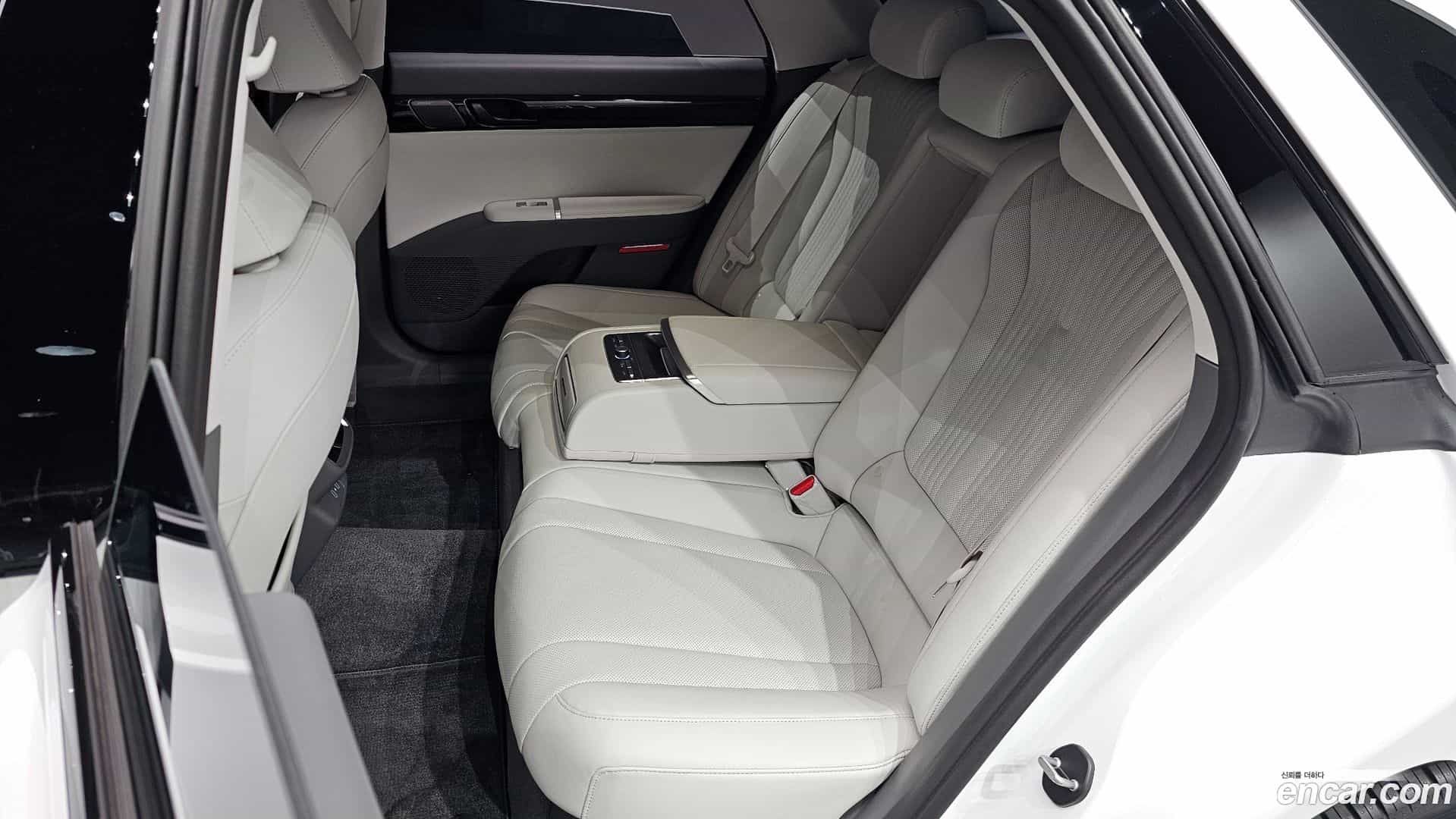 Grandeur Hyundai 2025.5-OPTION-016
