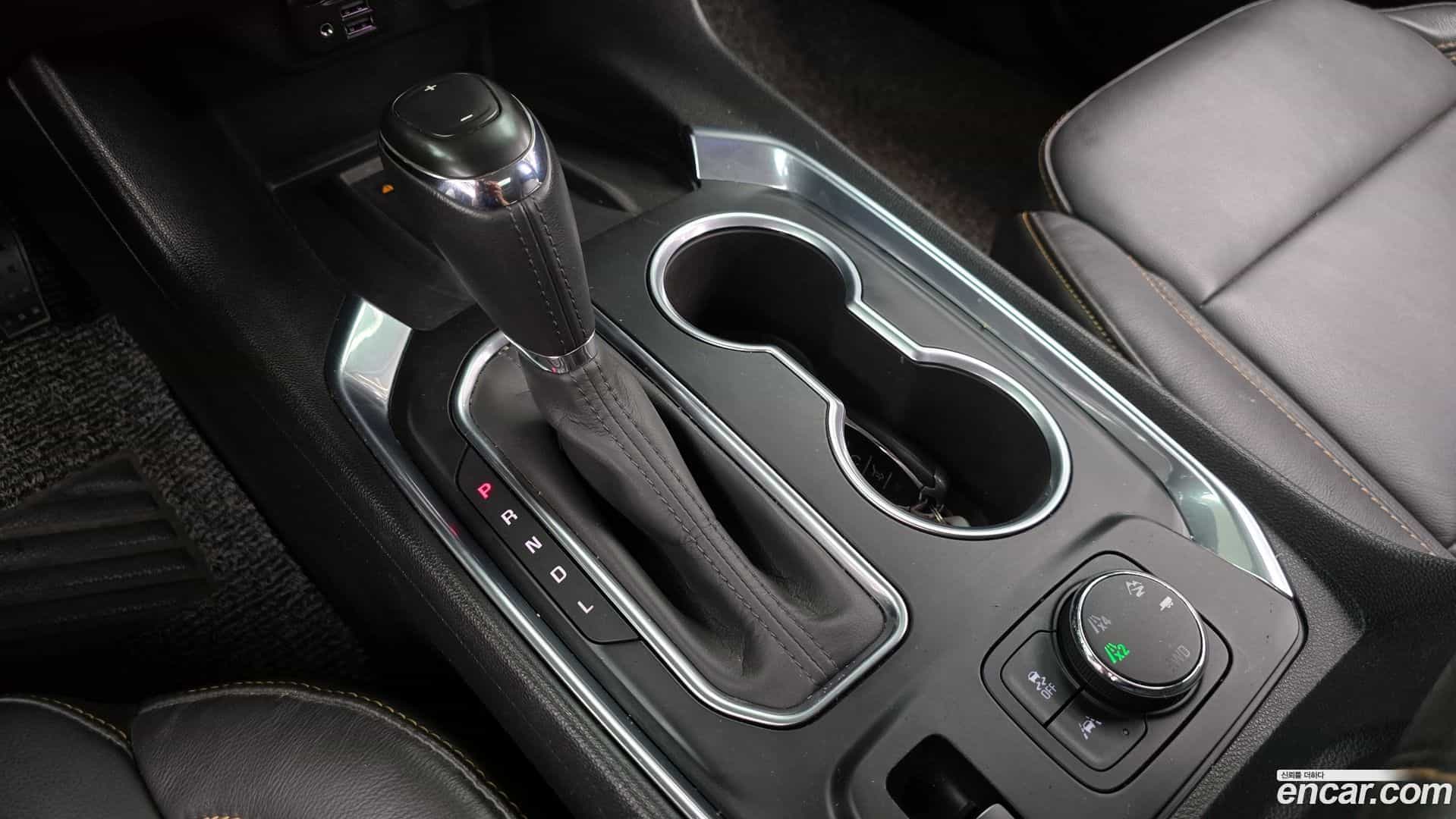 Traverse Chevrolet 2020.4-INNER-9