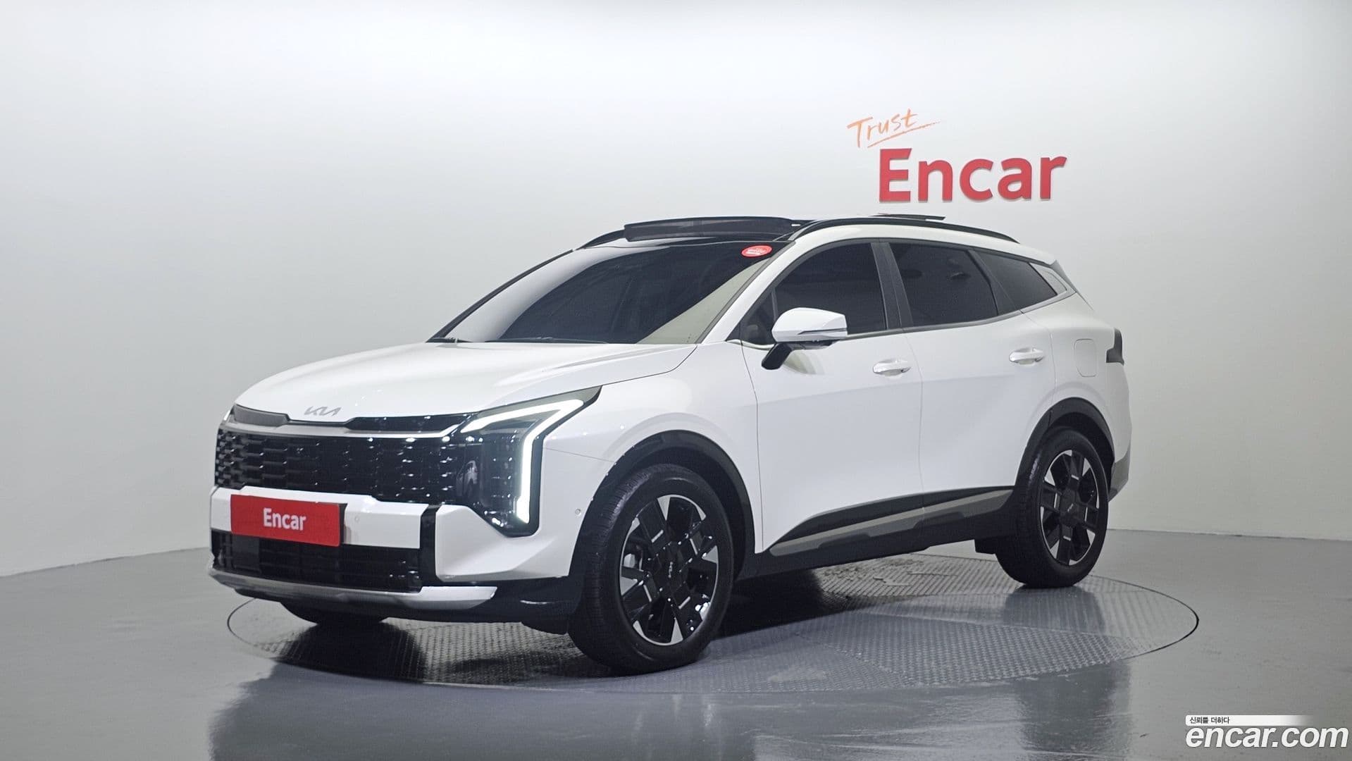 Main__Slider__Photo:Sportage Kia 2024.11-0