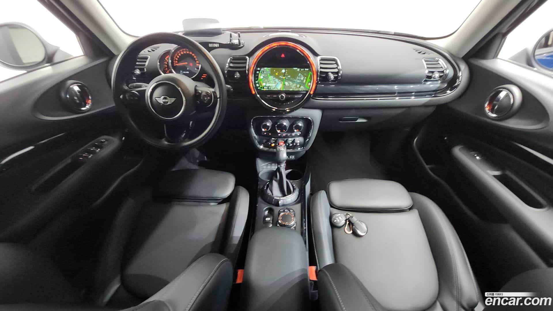 Clubman Mini 2017.2-INNER-007