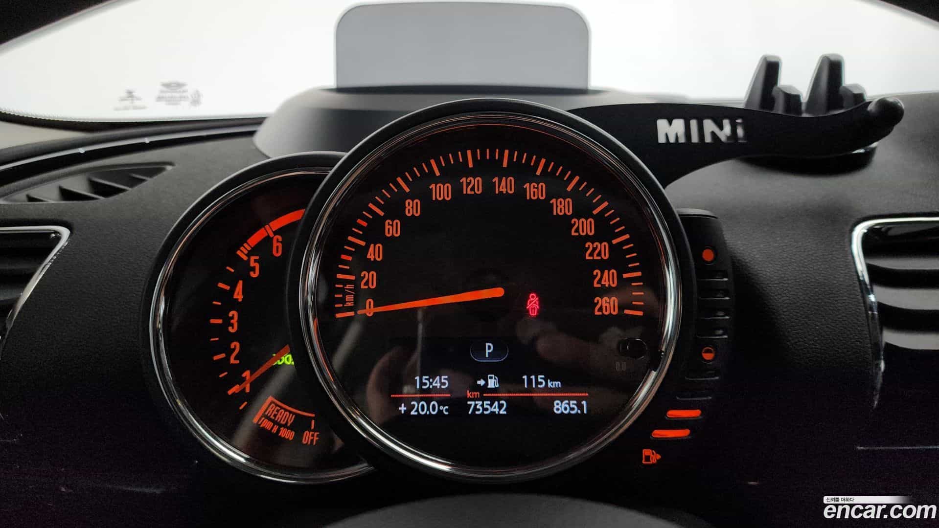 Clubman Mini 2017.2-INNER-008