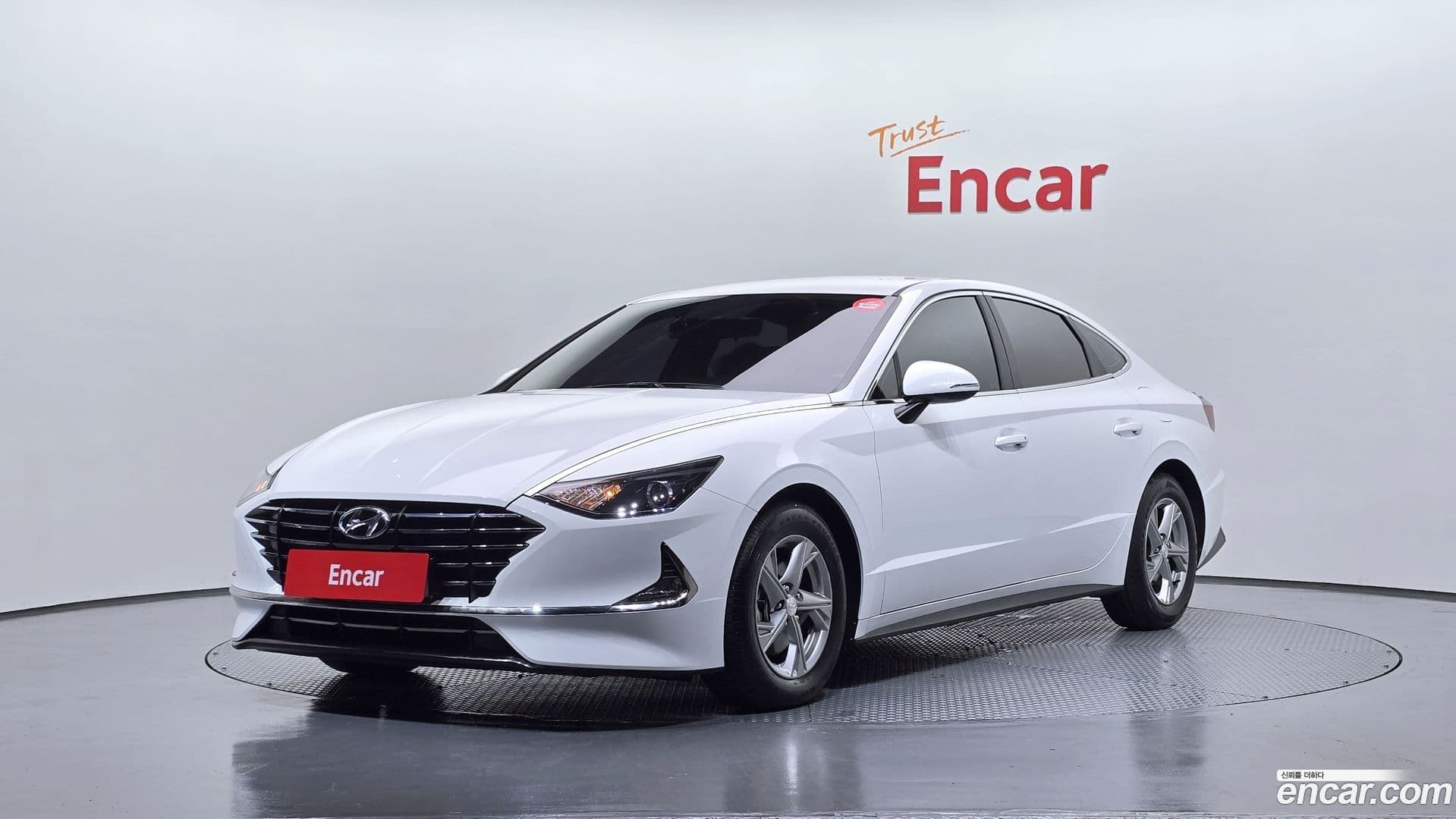 Main__Slider__Photo:Sonata Hyundai 2022.8-0