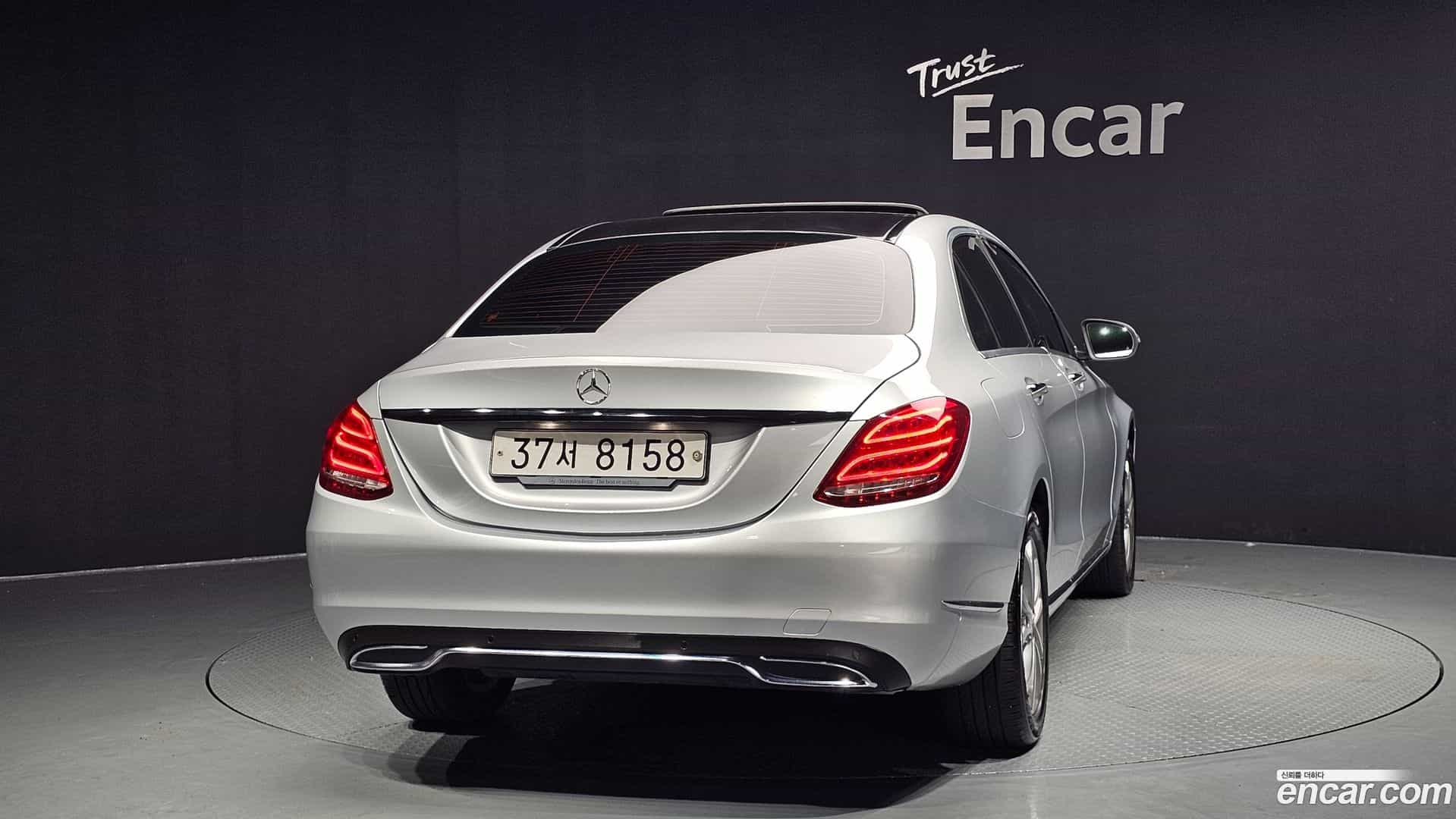 C-Class Mercedes-Benz 2015.0-OUTER-004