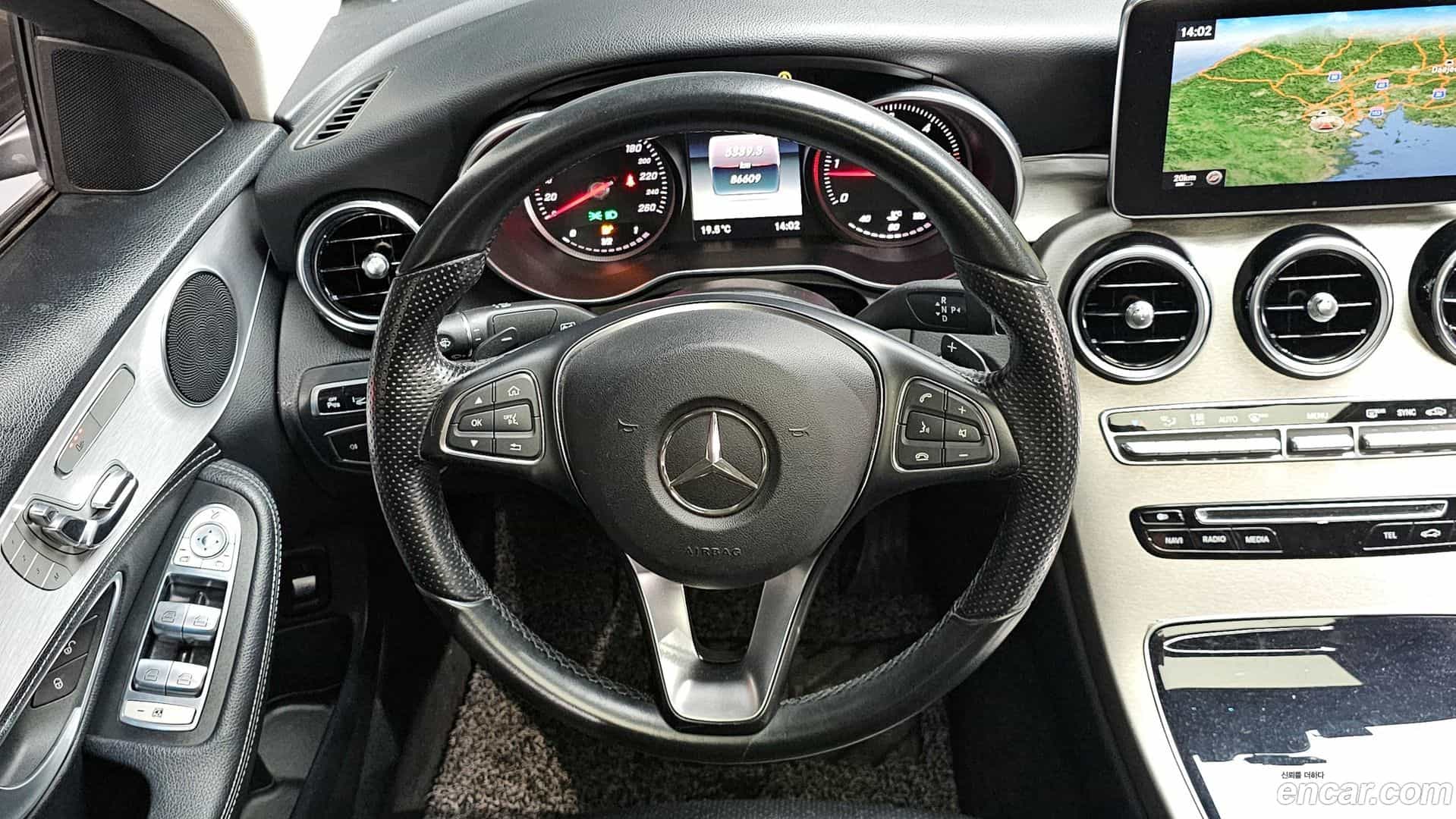 C-Class Mercedes-Benz 2015.0-OPTION-019