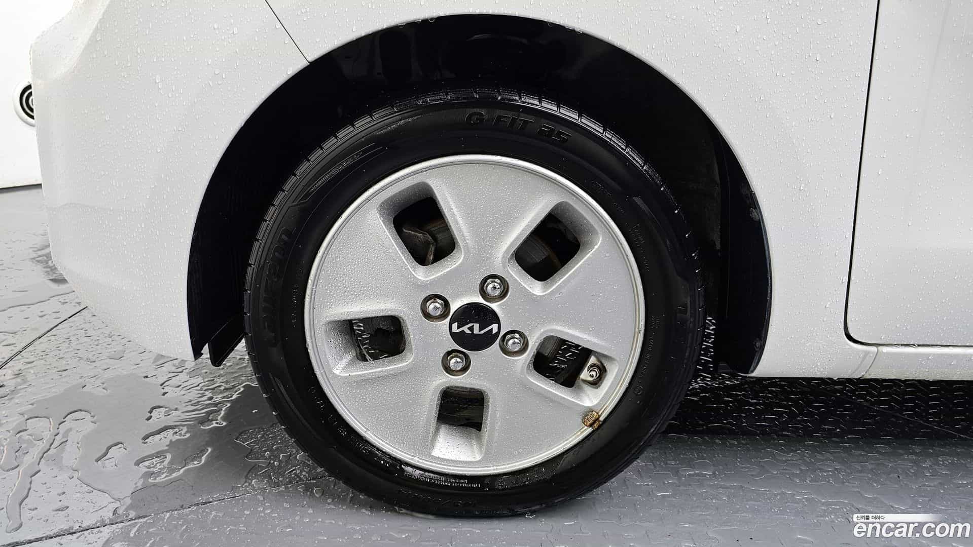 RAY Kia 2022.5-OUTER-005