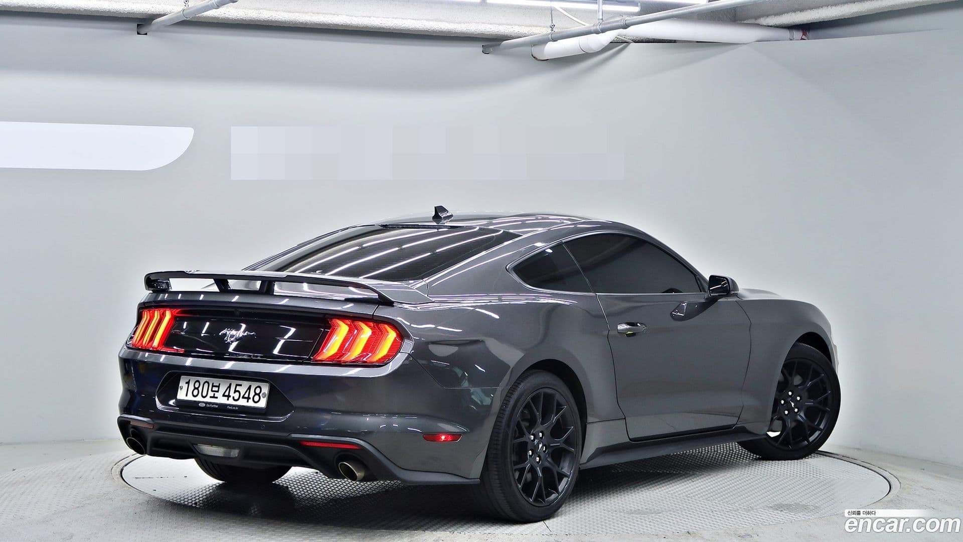 Main__Slider__Photo:Mustang Ford 2020.6-0