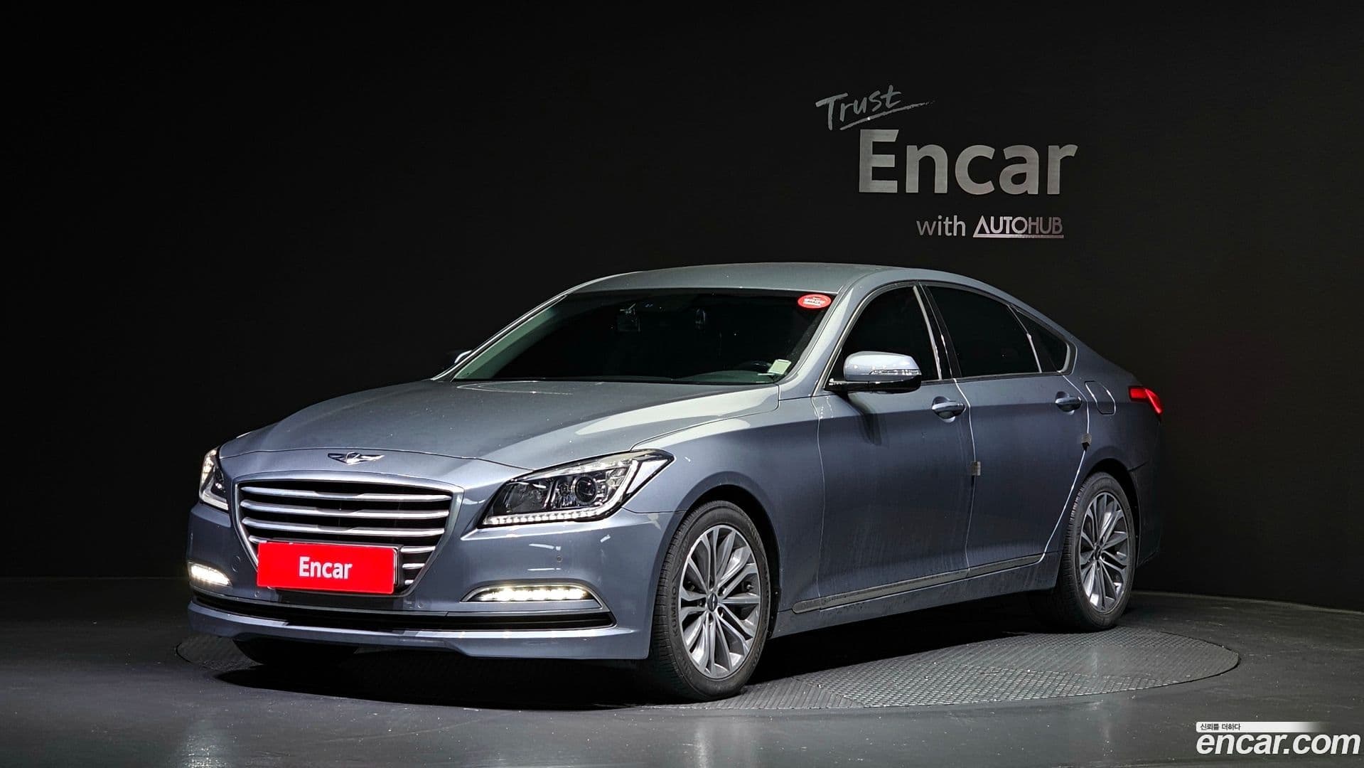 Main__Slider__Photo:Genesis Hyundai 2014.9-0