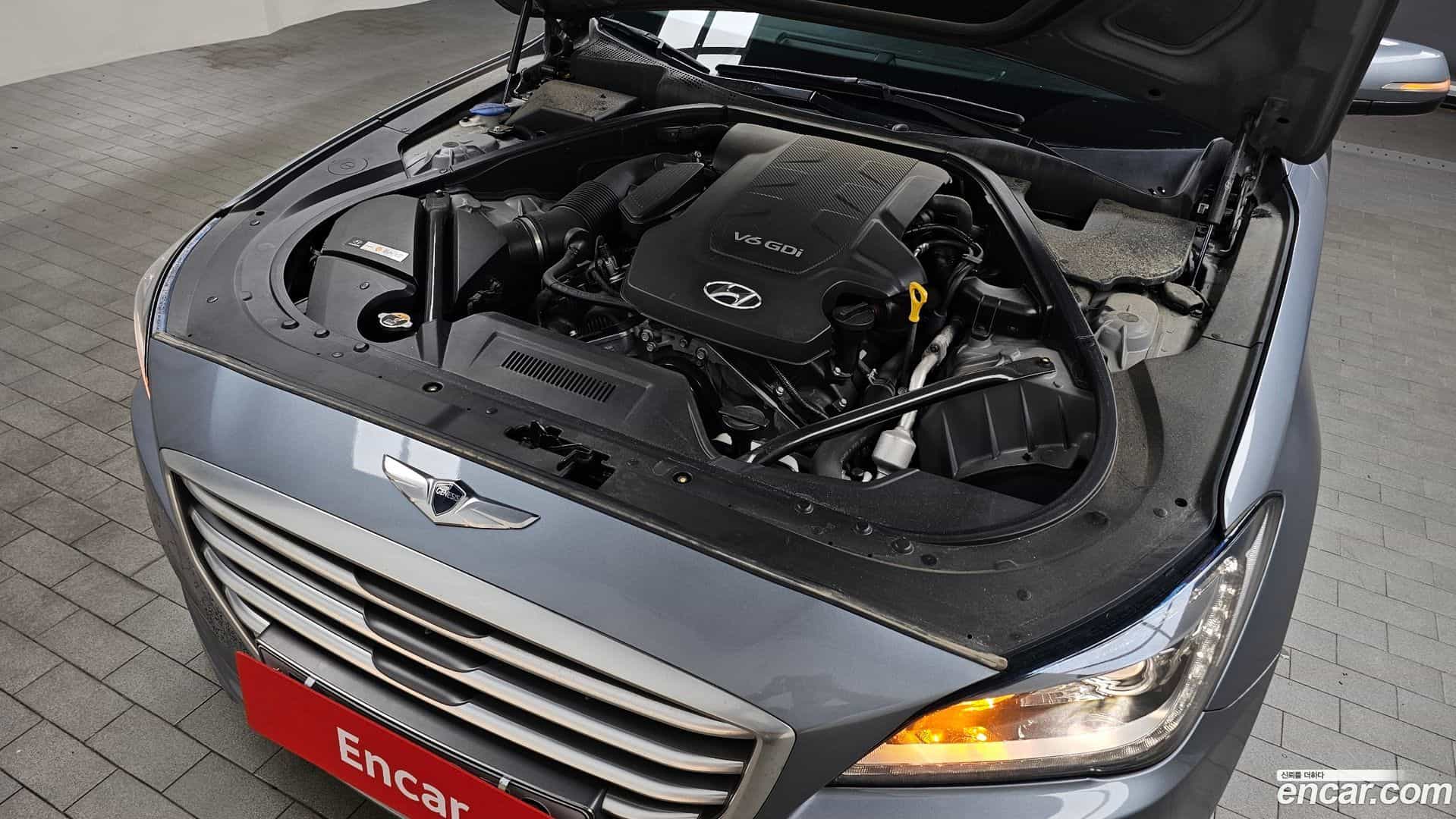 Genesis Hyundai 2014.9-INNER-006