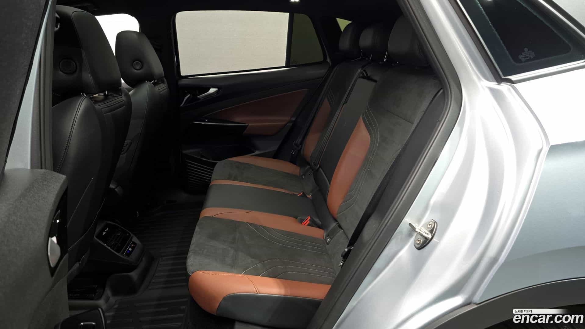 ID.4 Volkswagen 2022.8-OPTION-016