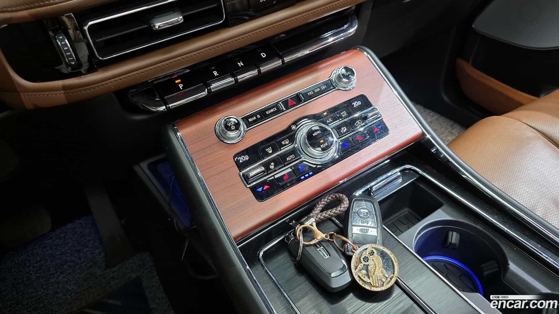Aviator Lincoln 2020.11-INNER-009