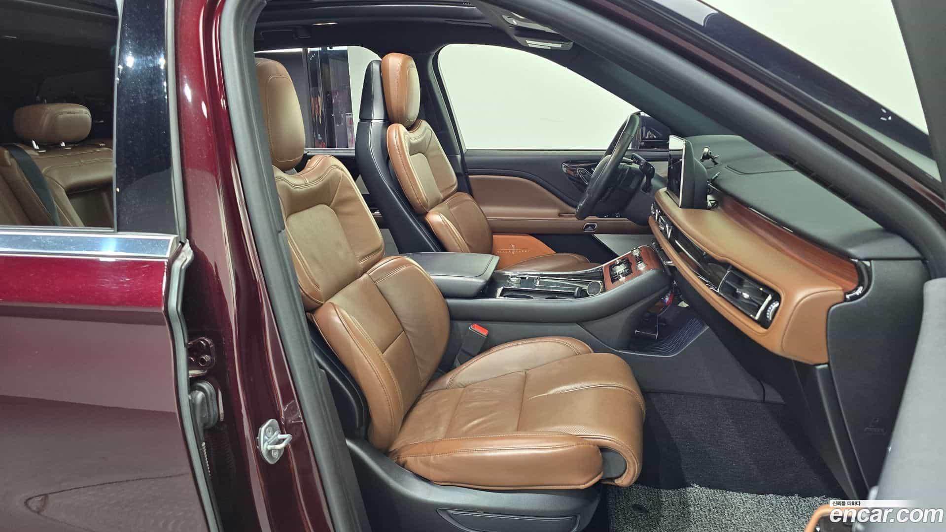 Aviator Lincoln 2020.11-OPTION-016